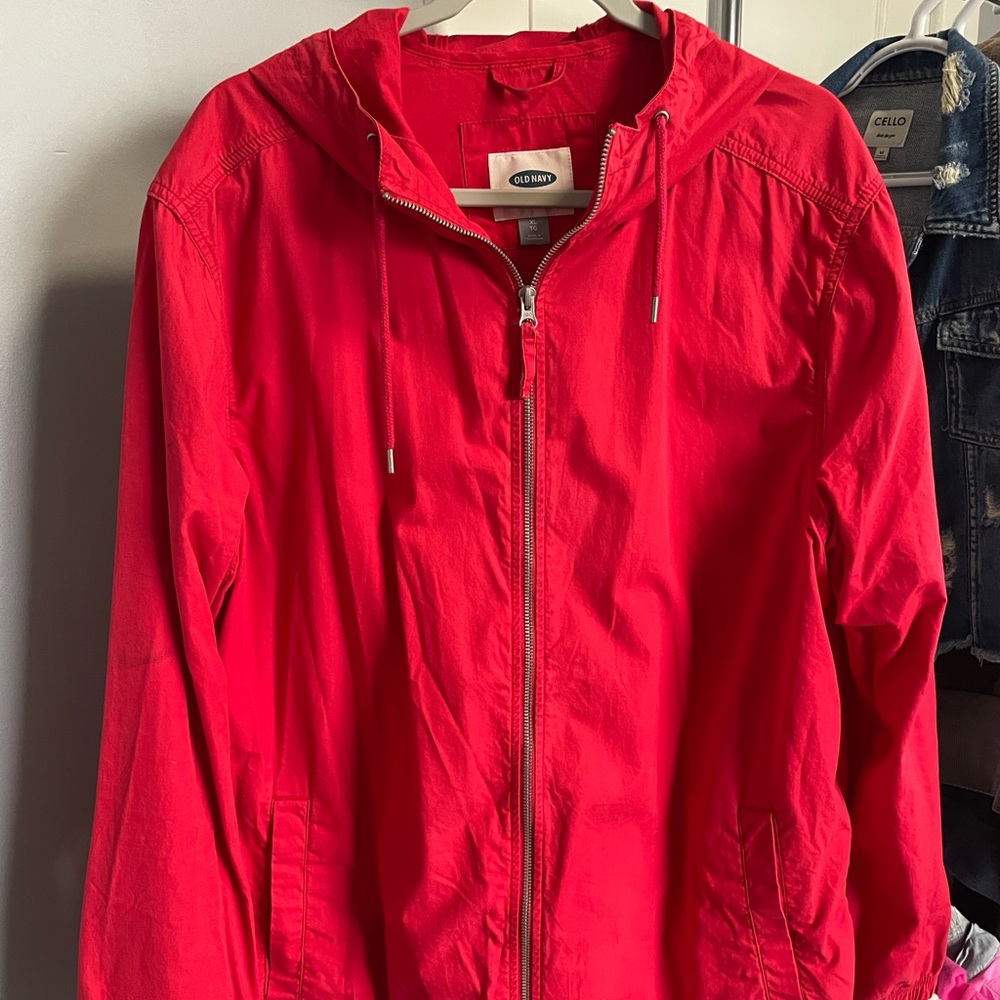 XL Old Navy windbreaker. Red